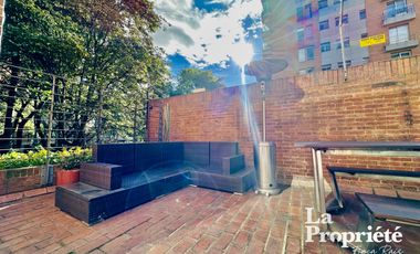 apartamento en arriendo en chico reservado. Cod A304