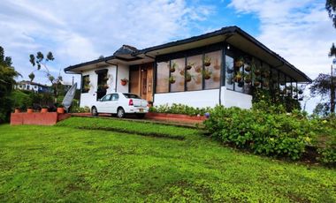 finca en arriendo/venta en via pereira. Cod A14562