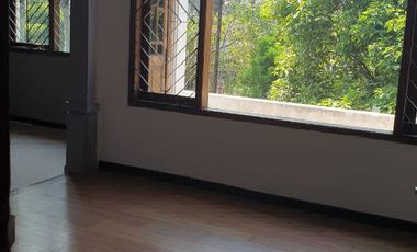 Rumah 2 Lantai Di Batununggal Bandung