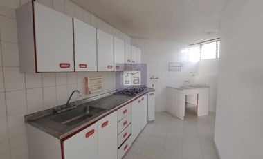 COD. 3587 - SE ARRIENDA APARTAMENTO - BARRIO: SAN FRANCISCO