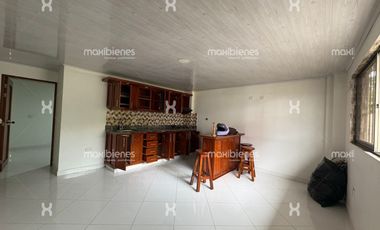 casa en arriendo en la ceja. Cod A68551
