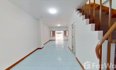 2 Bedroom Townhouse for sale in Don Kaeo, Chiang Mai