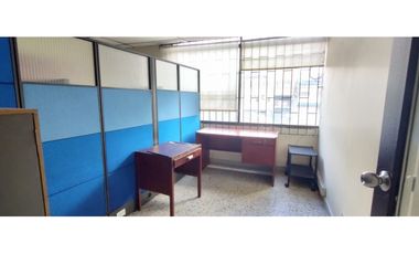 Precio de oportunidad Venta de bodega en Guayabal