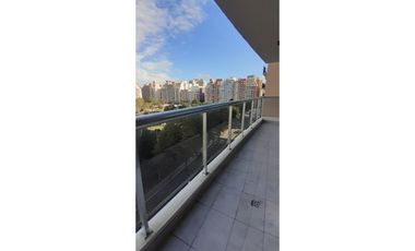 ** 2 ambientes plena vista mar y Plaza Colón Edificio nuevo. Cochera.