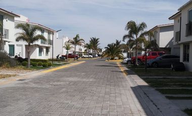 VENTA DE CASA NUEVA EN CONDOMINIO EN TENANGO DEL VALLE EDO. MEX.