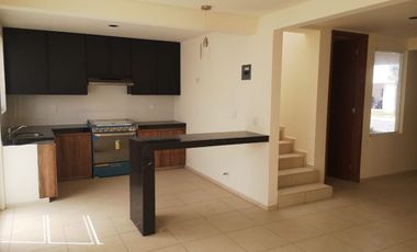 VENTA DE CASA NUEVA EN CONDOMINIO EN TENANGO DEL VALLE EDO. MEX.