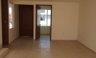 VENTA DE CASA NUEVA EN CONDOMINIO EN TENANGO DEL VALLE EDO. MEX.