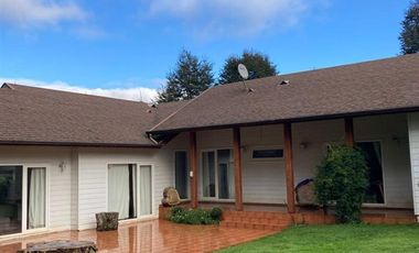 Casa en parcela en exclusivo sector Pilauco - Osorno