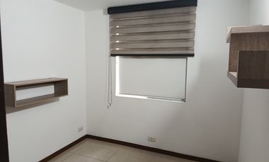 apartamento en arriendo en el limonar. Cod A11892