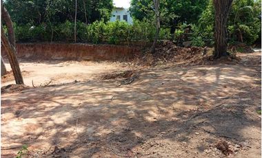 Venta de Lote por Bonda,  Santa María