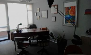 oficina en arriendo en el retiro. Cod A6084