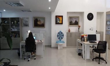 oficina en arriendo en el retiro. Cod A6084