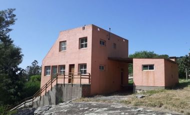 Casa 4 ambientes con vista panorámica