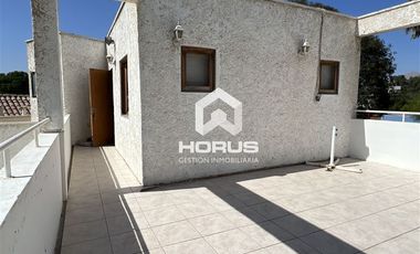 Casa en Arriendo en Exclusiva casa en sector Parque Schneider