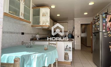 Casa en Arriendo en Exclusiva casa en sector Parque Schneider