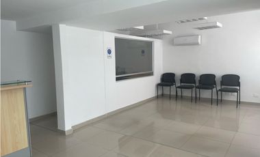 Casa en Manga en la avenida Miramar, en Cartagena de Indias