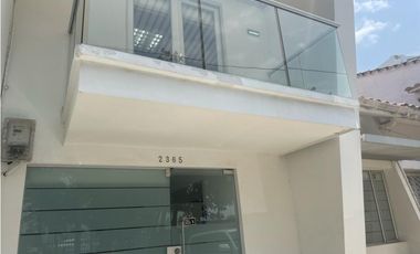 Casa en Manga en la avenida Miramar, en Cartagena de Indias