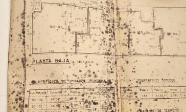 Casa PH en venta en Lanus Oeste