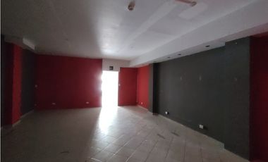 Local En Alquiler Planta Baja  Ave. Ernesto T. Lefevre | PH Royal Park
