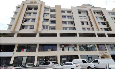Local En Alquiler Planta Baja  Ave. Ernesto T. Lefevre | PH Royal Park
