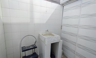 casa en venta en salgar. Cod V107259