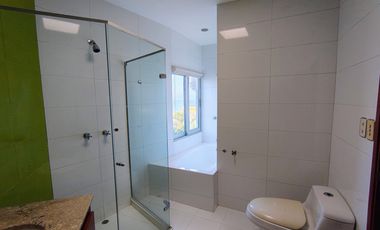 casa en venta en salgar. Cod V107259
