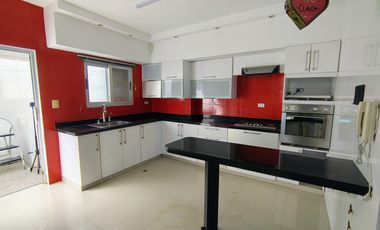 casa en venta en salgar. Cod V107259