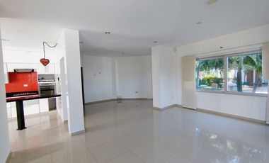 casa en venta en salgar. Cod V107259