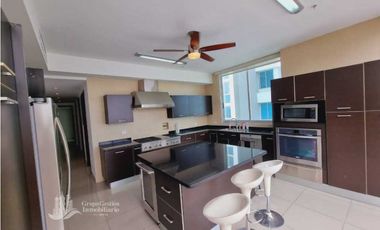 APARTAMENTO EN COSTA DEL ESTE 342 M2 CERCA AL MALL