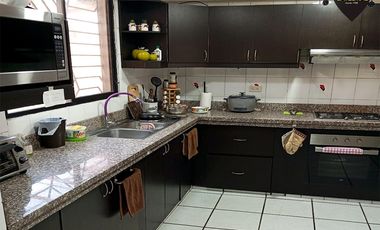 Casa de venta en Alborada Etapa 12 – código:18235