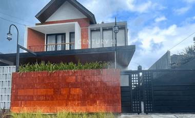 Dijual Rumah Plus 3 Unit Villa Baru Dekat Sleman City Hall