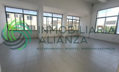 oficina en arriendo en sector comercial. Cod A17047