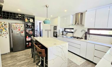 Venta Amplia Casa 4D 4B, Altos de Mitrinhue