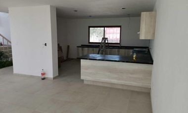 AIR 23-1853 Casa en venta. Zona Tequisquiapan. Preventa