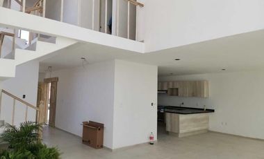 AIR 23-1853 Casa en venta. Zona Tequisquiapan. Preventa
