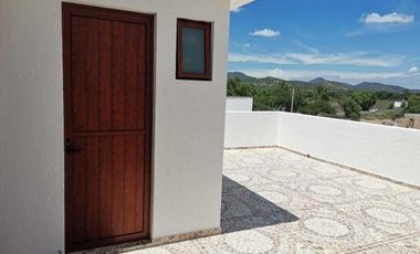AIR 23-1853 Casa en venta. Zona Tequisquiapan. Preventa
