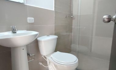 apartamento en arriendo en prados del este. Cod A26475