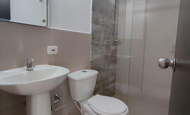 apartamento en arriendo en prados del este. Cod A26475