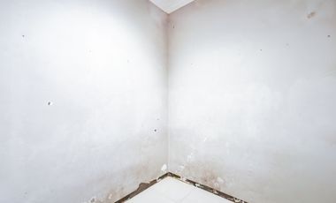 Rumah 2 Lantai 10 Menit ke Gerbang Tol Serpong 2 Hadap Selatan J-36916