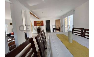 Moderna casa parcela consolidado condominio Rebajada