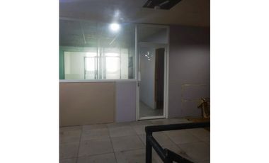 SE ALQUILA LOCAL EN BRISAS DEL GOLF -I.G.