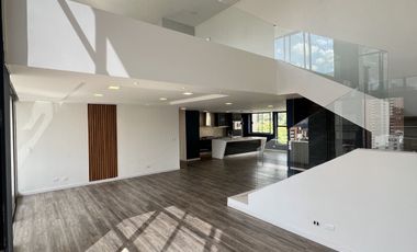 apartamento en arriendo en el campestre. Cod A9432587