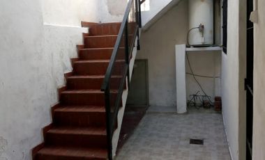 CASA AL FRENTE MUY BUEN ESTADO