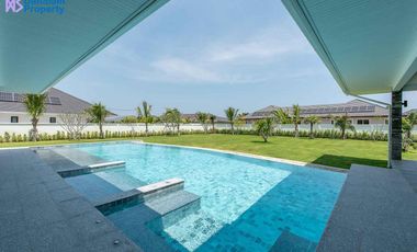 Eco-Luxury Mountain View Villa on Expansive Land – Hua Hin Lifestyle Living