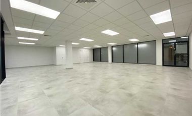 SE ALQUILA OFICINA EN OBARRIO CON VISTA AVE. SAMUEL LEWIS