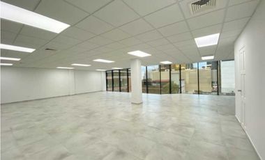 SE ALQUILA OFICINA EN OBARRIO CON VISTA AVE. SAMUEL LEWIS