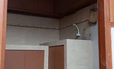 Rumah Luas 3 KT 10 Menit ke Cinere Bellevue Mall Hadap Timur J-38848