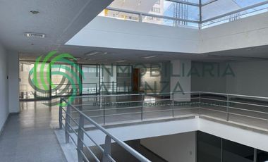 edificio en arriendo en mejoras públicas. Cod A16206