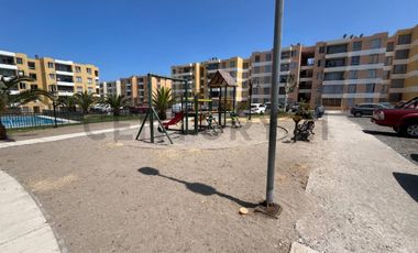 Se arrienda iluminado Dpto. 3D 2B sector norte vista al mar