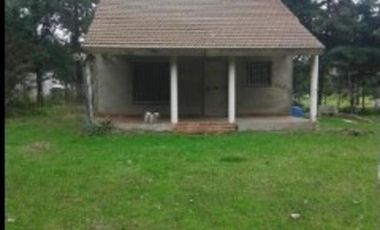 CASA QUINTA EN FRANCISCO ALVAREZ